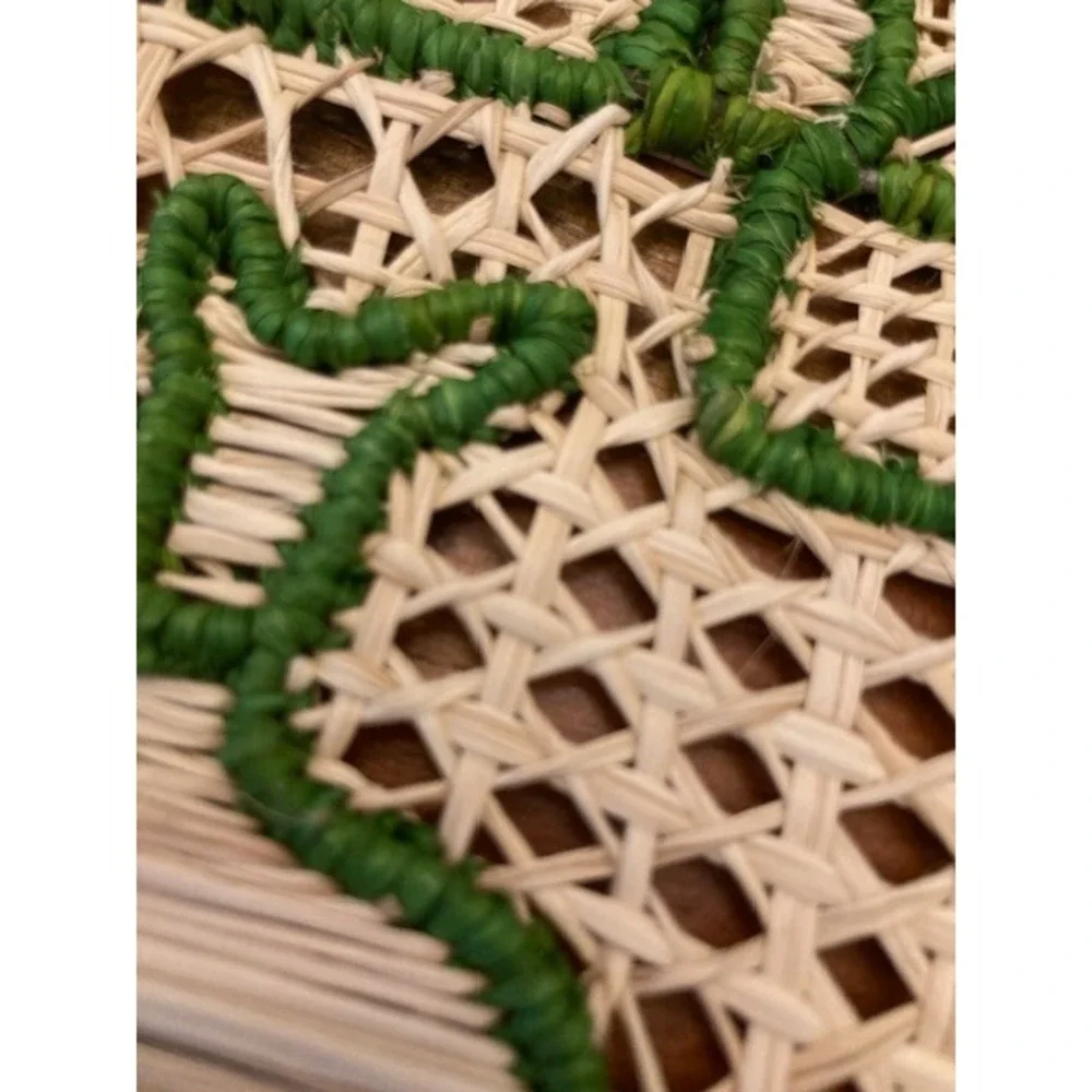 Vintage Woven Rattan Landscape Scene on Circular Hand Stitched Frame Wall Decor‎